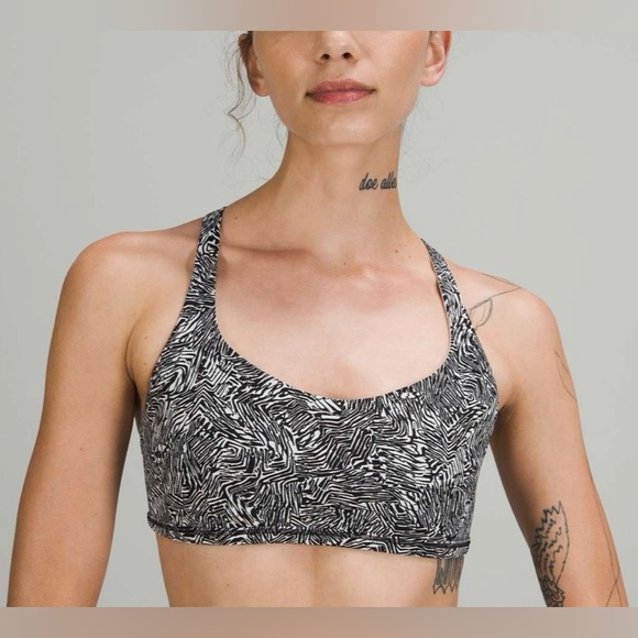 Lululemon Free to Be Bra *Wild - Picture 5 of 5